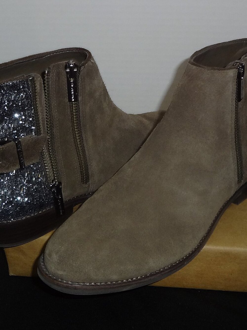 Womer's Gianni Bini Brown Suede Ankle Boots with Two Side Zippers, Sz: 10